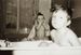 Ronnie mit Bruder Wolfgang beim Baden